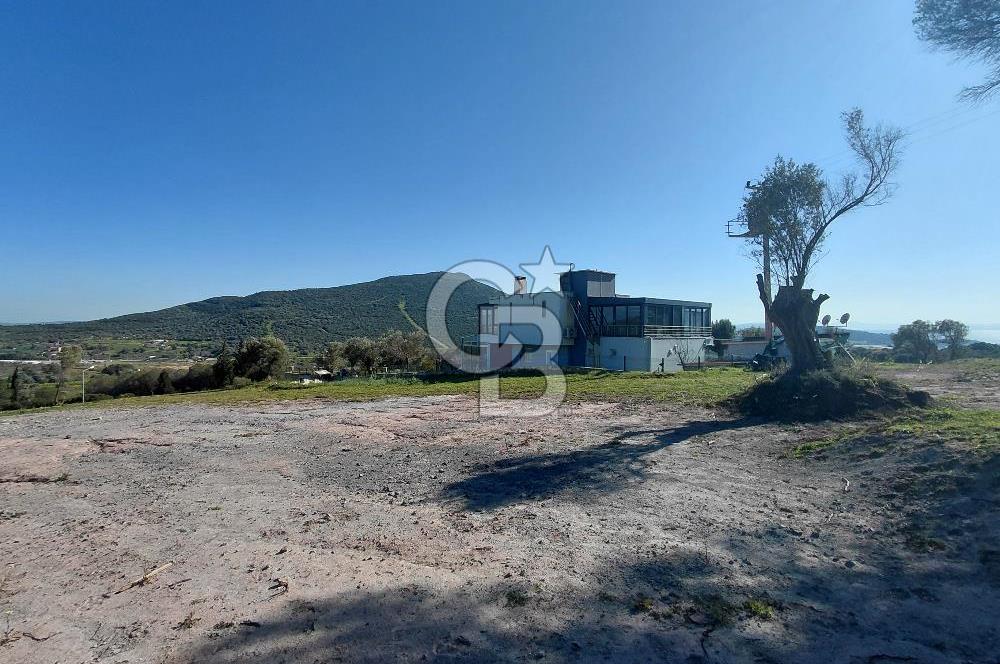 Foça’da Deniz Manzaralı Parseller | Merkeze 5 DK | Yolu Var