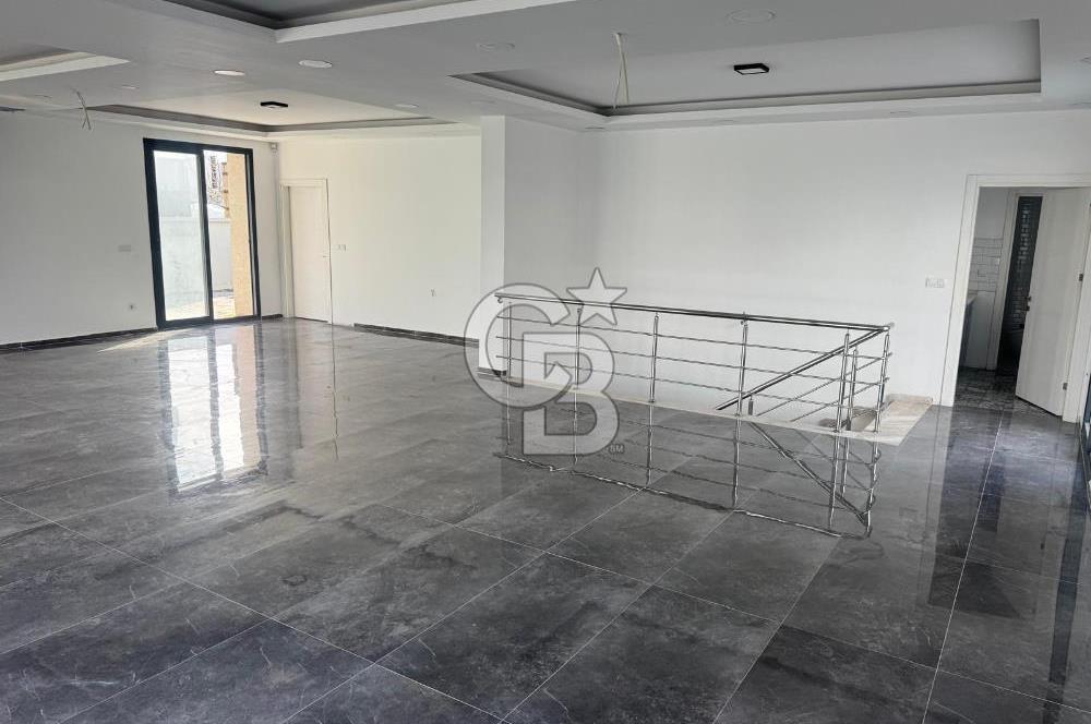 EVONA'DAN İZMİR ÇEŞME ALAÇATI KİRALIK DÜKKAN