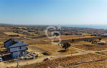 ŞARKÖY İSTİKLAL'DE DENİZ MANZARALI VİLLA İMARLI SATILIK ARSA