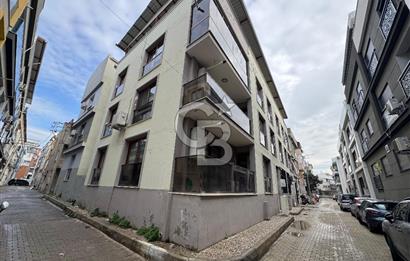 Örnekköy'de 3+1 Ebeveyn Banyolu Otoparklı Ara Kat Satılık Daire