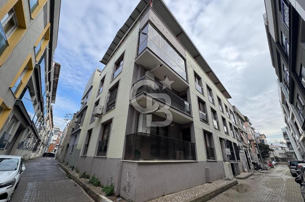 Örnekköy'de 3+1 Ebeveyn Banyolu Otoparklı Ara Kat Satılık Daire