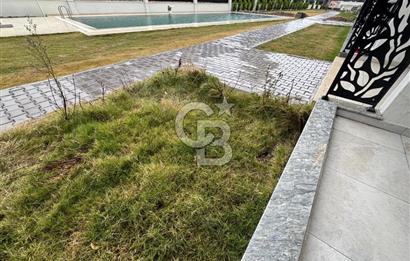 Garden Bornova 1+1 Havuzlu Güvenlikli Bahçe Katı Satılık Daire