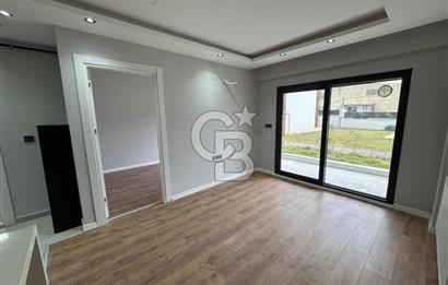 Garden Bornova 1+1 Havuzlu Güvenlikli Bahçe Katı Satılık Daire
