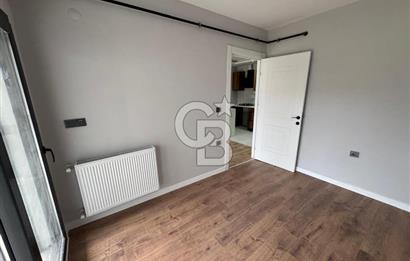 Garden Bornova 1+1 Havuzlu Güvenlikli Bahçe Katı Satılık Daire