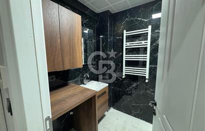 Garden Bornova 1+1 Havuzlu Güvenlikli Bahçe Katı Satılık Daire