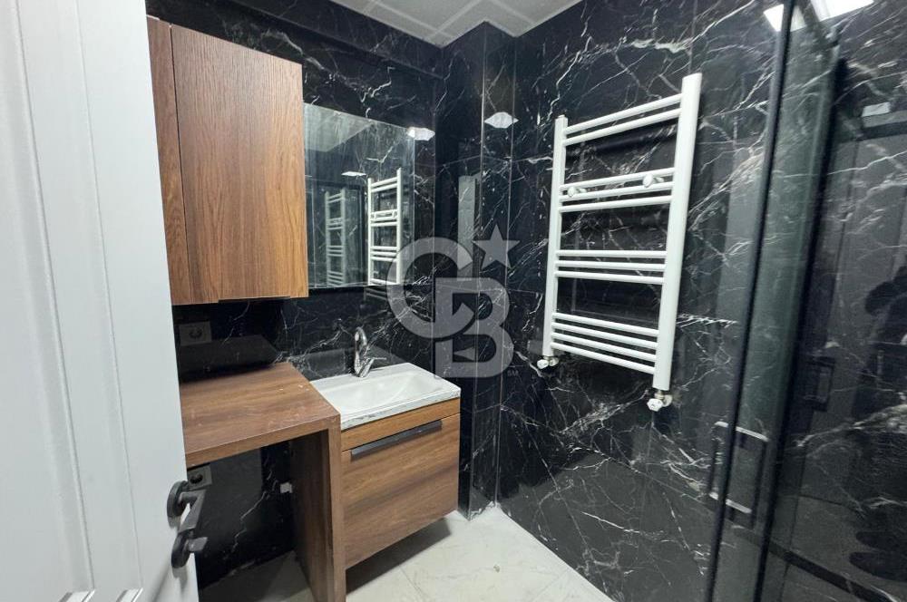 Garden Bornova 1+1 Havuzlu Güvenlikli Bahçe Katı Satılık Daire