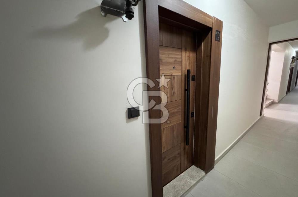 Garden Bornova 1+1 Havuzlu Güvenlikli Bahçe Katı Satılık Daire