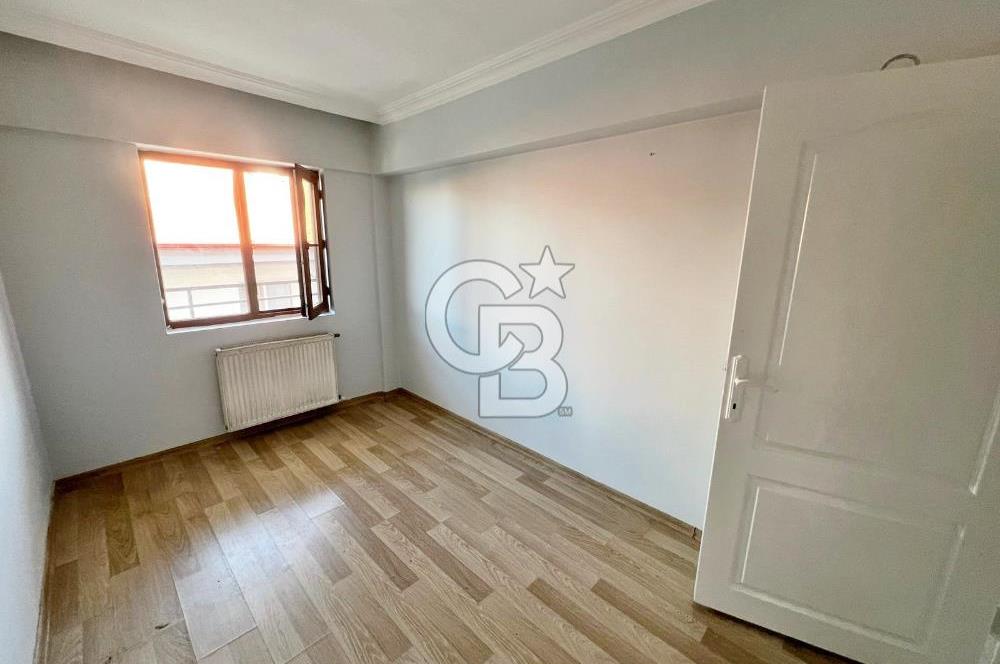 HOCALI CD DİBİ ARA KAT ÖN CEPHE ÇİFT BALKONLU KİRALIK 3+1
