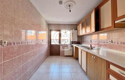 HOCALI CD DİBİ ARA KAT ÖN CEPHE ÇİFT BALKONLU KİRALIK 3+1