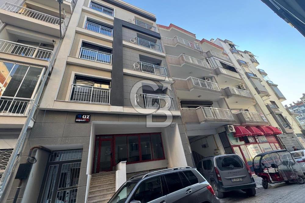 Karşıyaka Belediyesi Karşı Sokağında, Sıfır, 2+1 Satılık Daire 