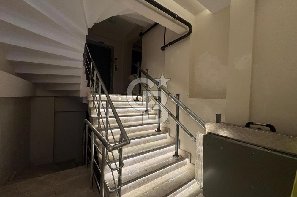 Karşıyaka Belediyesi Karşı Sokağında, Sıfır, 2+1 Satılık Daire 