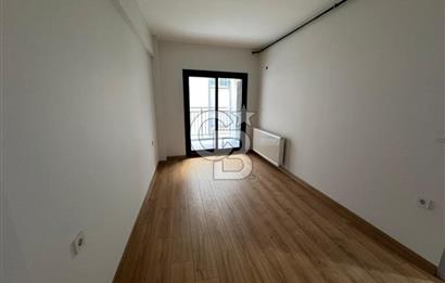 Karşıyaka Belediyesi Karşı Sokağında, Sıfır, 2+1 Satılık Daire 