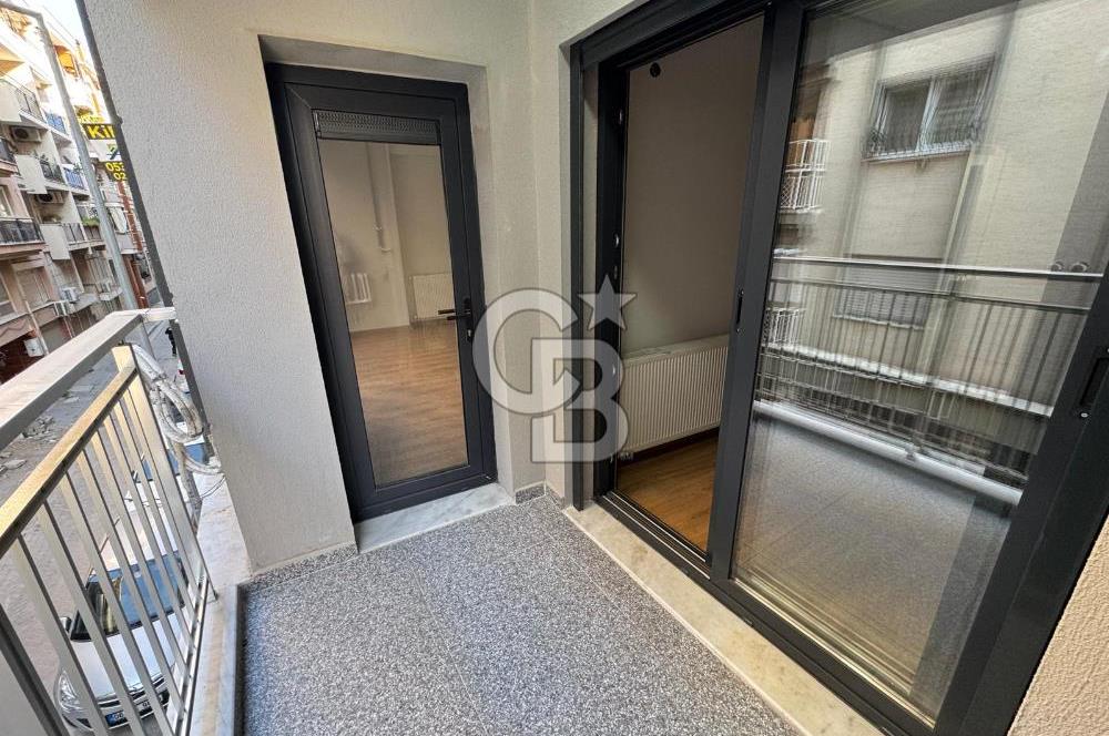 Karşıyaka Belediyesi Karşı Sokağında, Sıfır, 2+1 Satılık Daire 