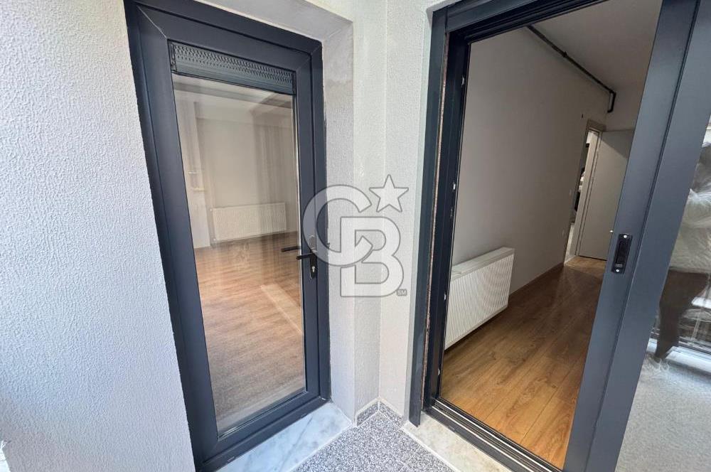 Karşıyaka Belediyesi Karşı Sokağında, Sıfır, 2+1 Satılık Daire 