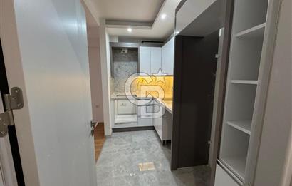 Karşıyaka Belediyesi Karşı Sokağında, Sıfır, 2+1 Satılık Daire 