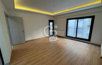 Karşıyaka Belediyesi Karşı Sokağında, Sıfır, 2+1 Satılık Daire 