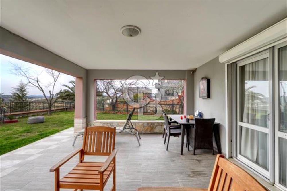 Villakent'te Deniz Manzaralı, Eşyalı 6+2 Satılık Villa Favorilerime Ekle Yazdır Facebook ile paylaş