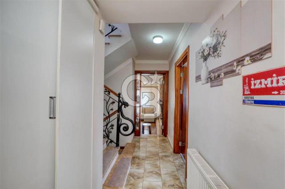 Villakent'te Deniz Manzaralı, Eşyalı 6+2 Satılık Villa Favorilerime Ekle Yazdır Facebook ile paylaş