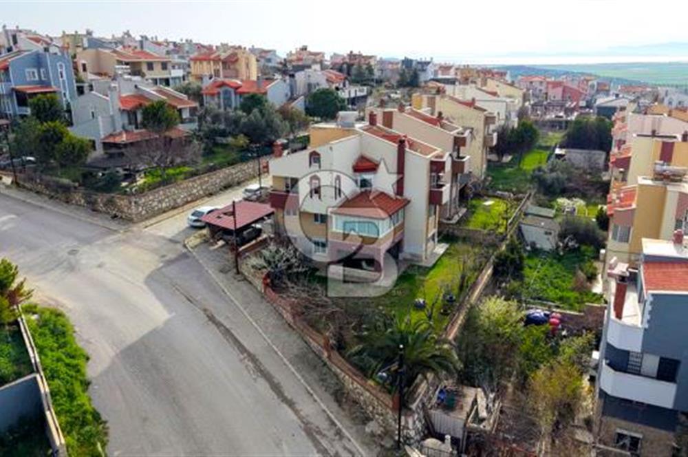 Villakent'te Deniz Manzaralı, Eşyalı 6+2 Satılık Villa Favorilerime Ekle Yazdır Facebook ile paylaş