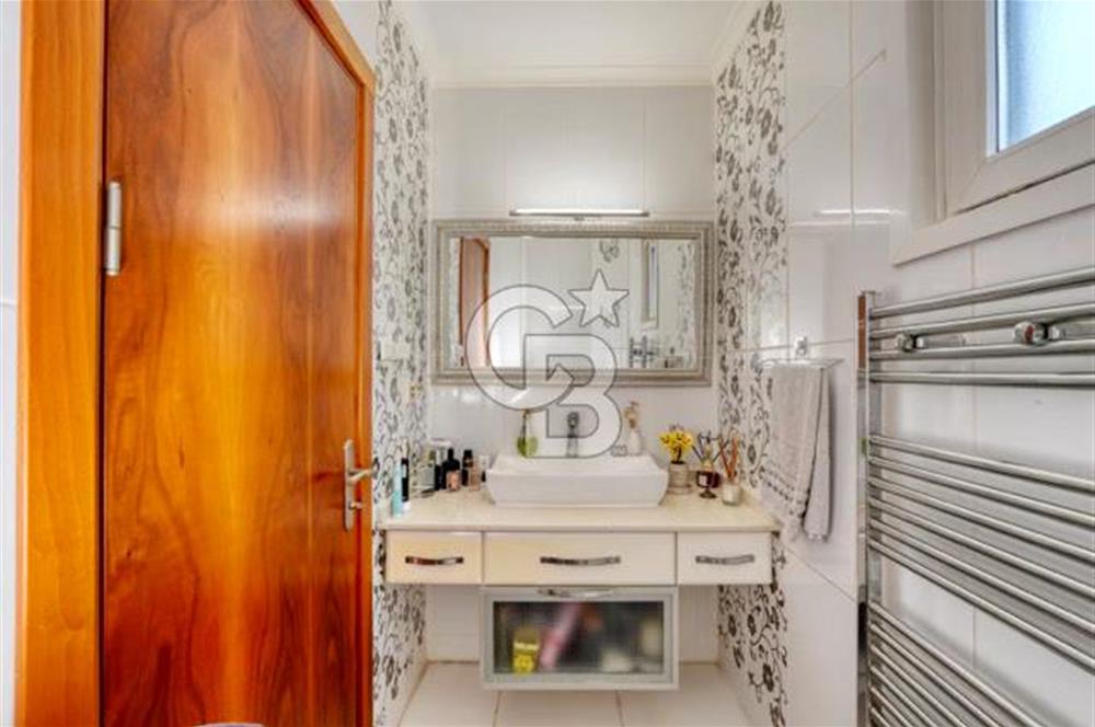 Villakent'te Deniz Manzaralı, Eşyalı 6+2 Satılık Villa Favorilerime Ekle Yazdır Facebook ile paylaş