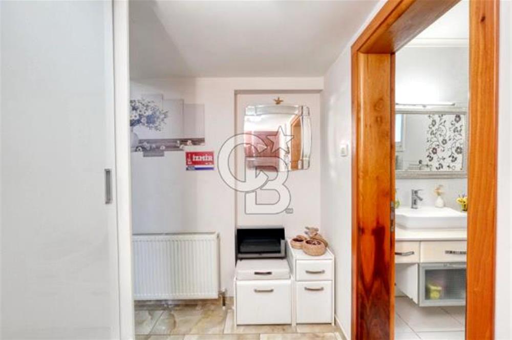 Villakent'te Deniz Manzaralı, Eşyalı 6+2 Satılık Villa Favorilerime Ekle Yazdır Facebook ile paylaş