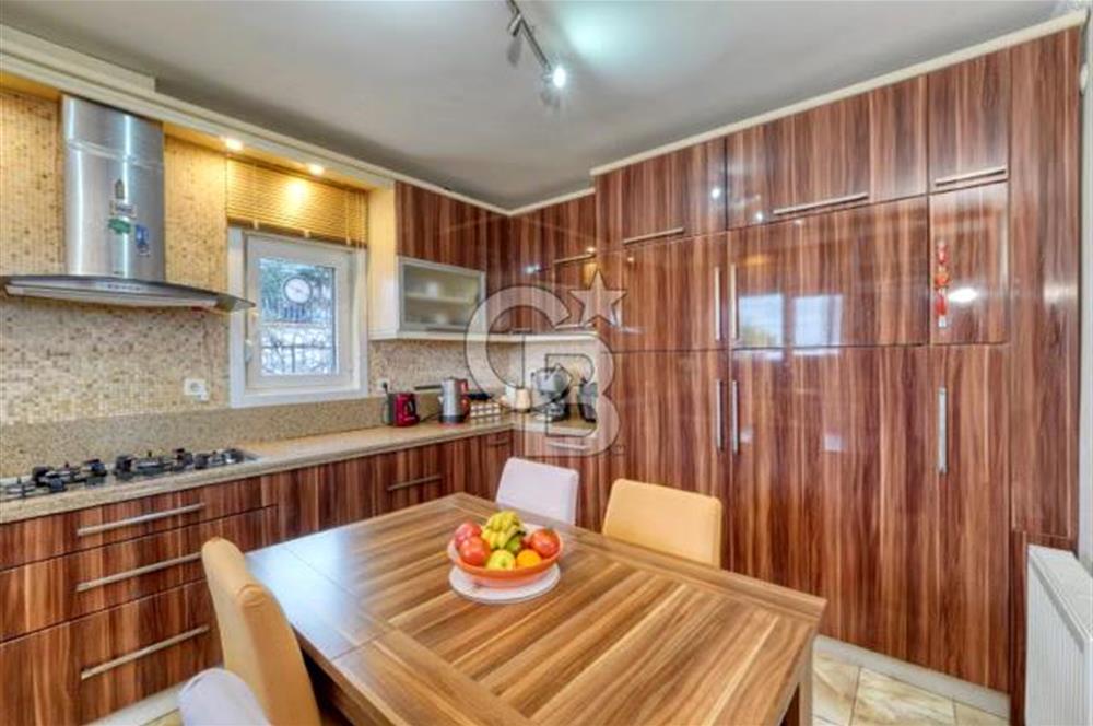 Villakent'te Deniz Manzaralı, Eşyalı 6+2 Satılık Villa Favorilerime Ekle Yazdır Facebook ile paylaş