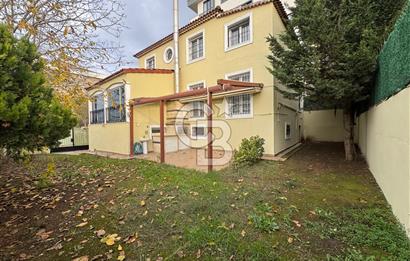 Sancaktepe de Manzaralı Müstakil Villa