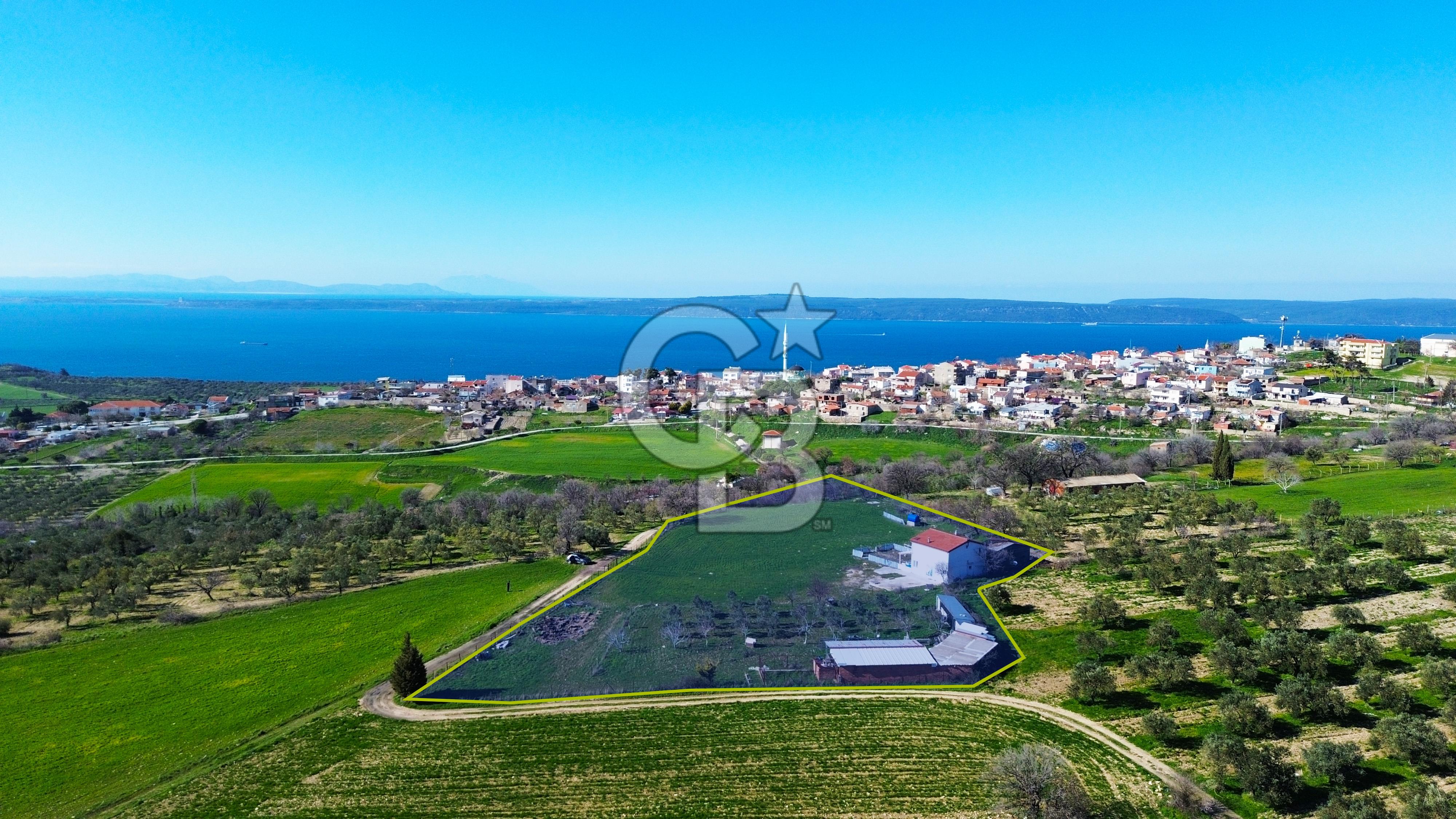 ÇANAKKALE İNTEPEDE DENİZ VE DOĞA MANZARALI YATIRIMLIK ARAZİ