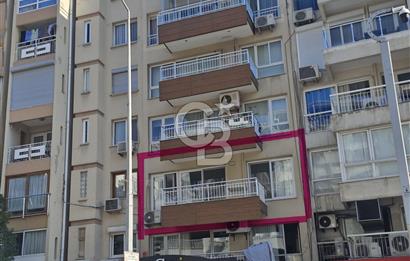 Göztepe'de Mithatpaşa Caddesi üzerinde kiralık daire 