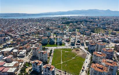 İzmir Bayraklı'da Hastane İmarlı Satılık Emsalsiz Fırsat Arsa