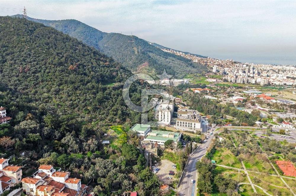 BALÇOVA TELEFERİK’TE SATILIK EMSALSİZ ARSA