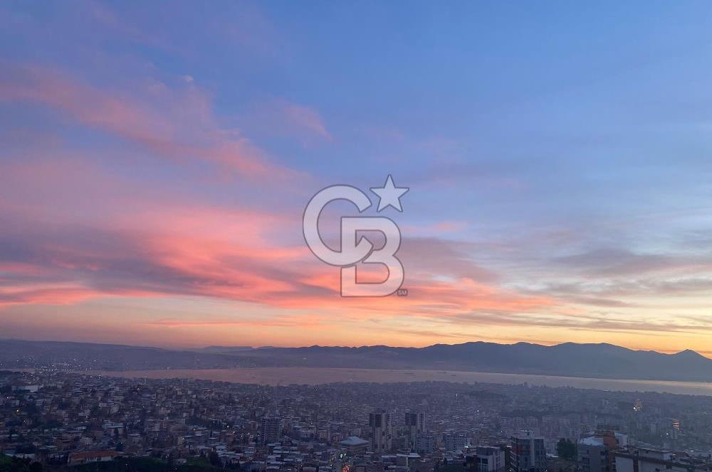 BAYRAKLI KÖRFEZEVLERİNDE SATILIK MANZARALI MERKEZİ KONUM SATILIK 3+1 