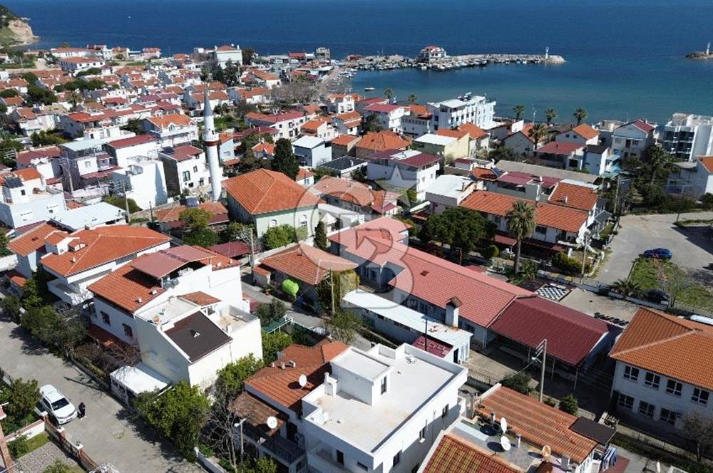 Karaburun Mordoğan'da Denize Yürüme Mesafesinde Müstakil Ev