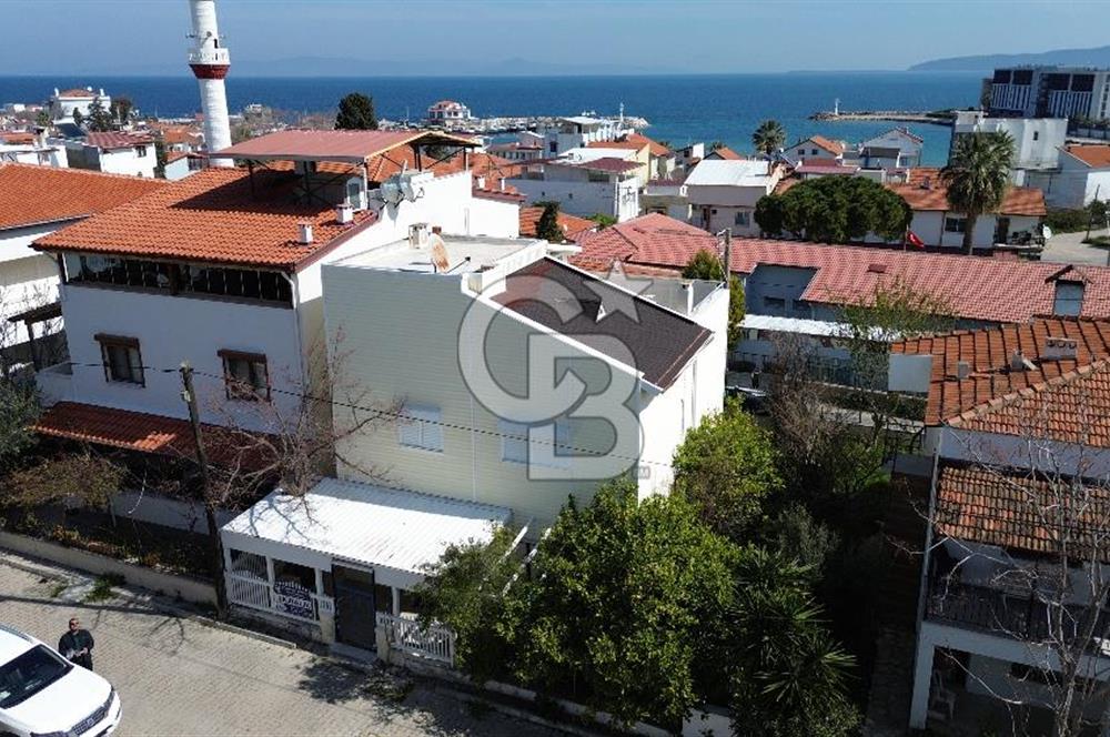 Karaburun Mordoğan'da Denize Yürüme Mesafesinde Müstakil Ev