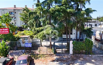 FARKLI İŞ KOLLARINA UYGUN, 3 KATLI, BAHÇELİ , 900 M2 KAPALI ALAN