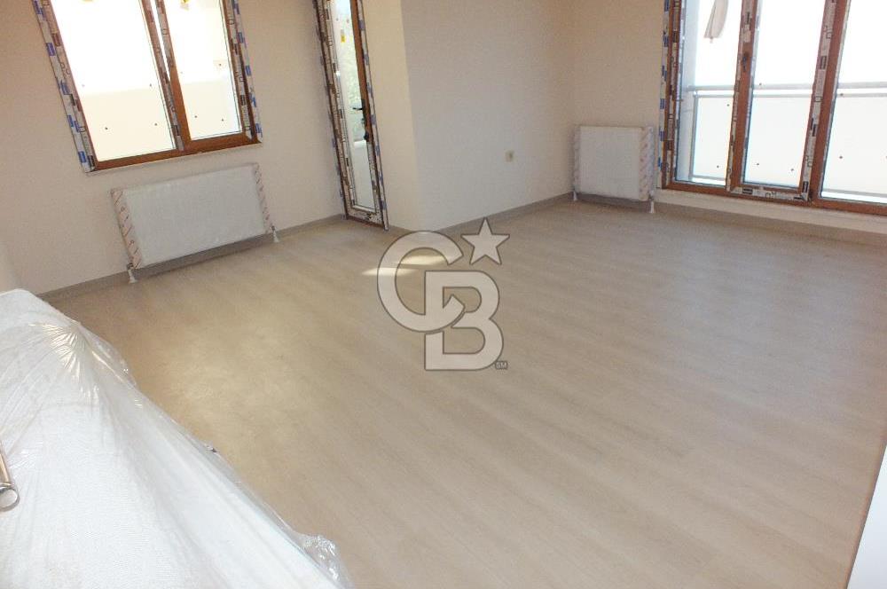 Sancaktepe Yenidoğan Mevlana Mahallesinde Ana Caddeye 50 Metre