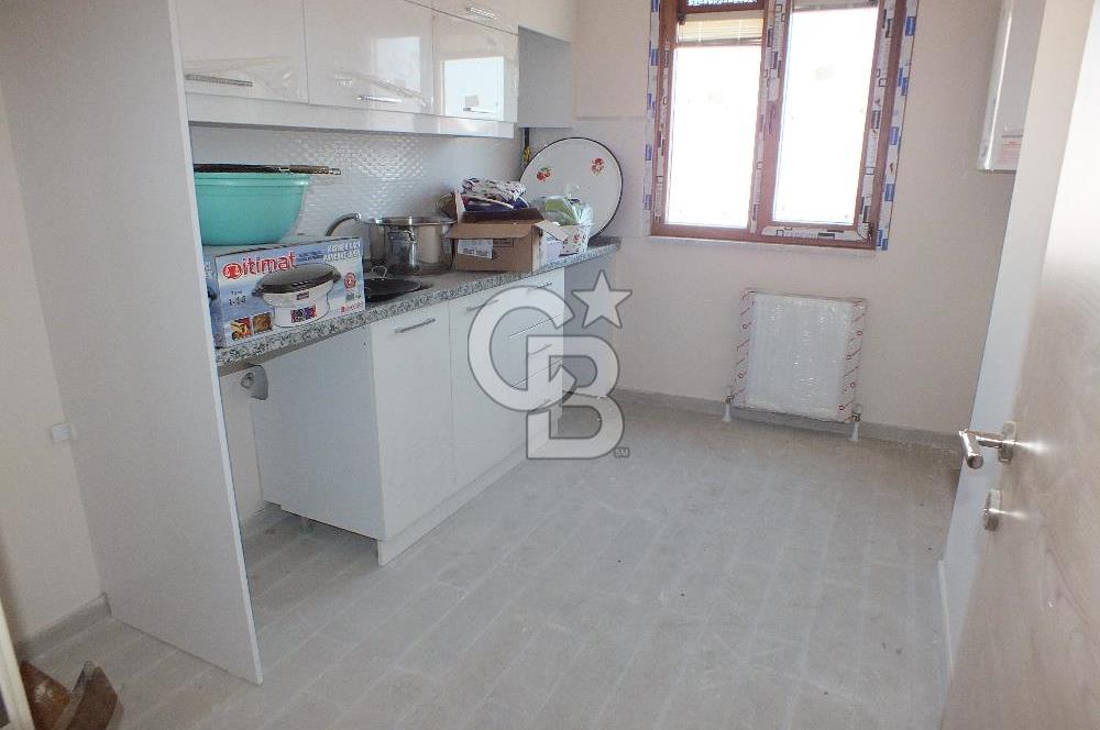 Sancaktepe Yenidoğan Mevlana Mahallesinde Ana Caddeye 50 Metre