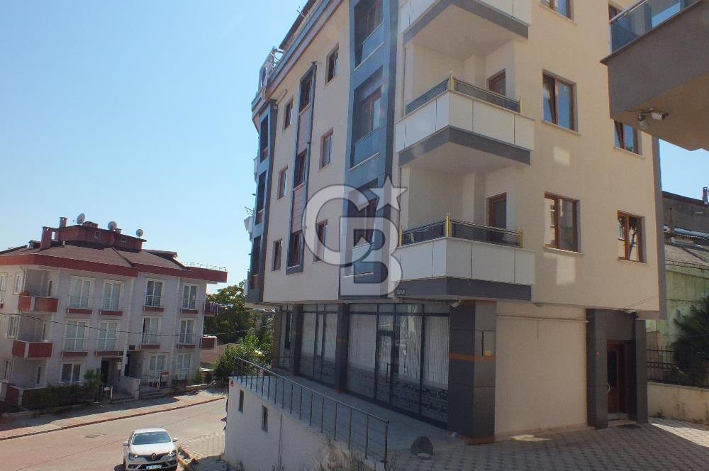 Sancaktepe Yenidoğan Mevlana Mahallesinde Ana Caddeye 50 Metre