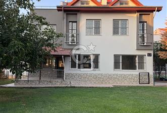SEÇKİN YAŞAM VE GÜÇLÜ YATIRIM BİLİMKENT SİTESİNDE TRİPLEX VİLLA - 1 - 338518