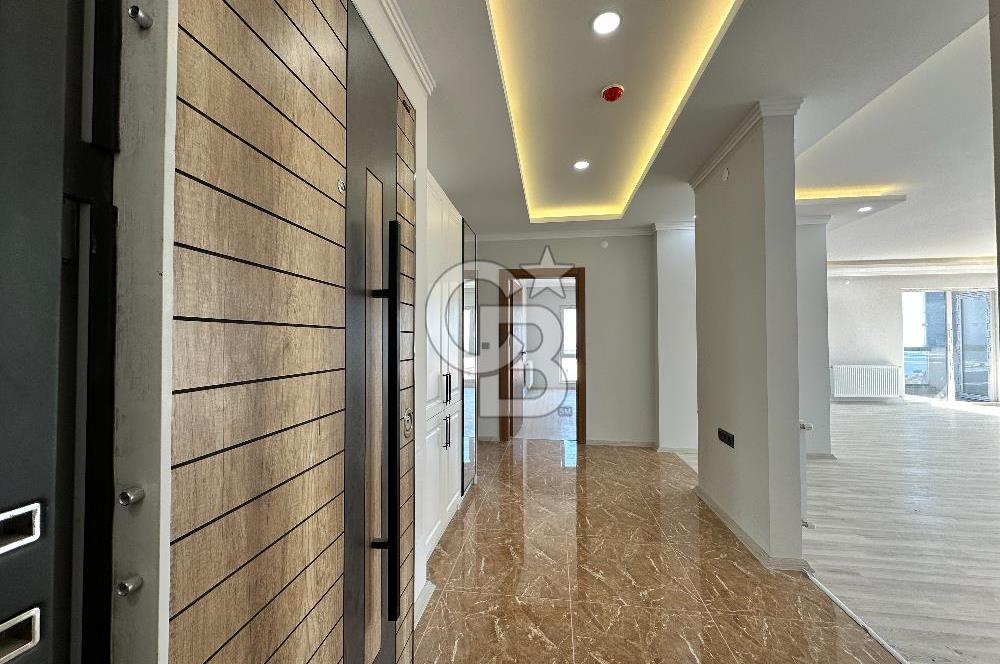 KAŞÜSTÜ ŞEHRİNAZ EVLERİ'NDE DENİZ MANZARALI KİRALIK DAİRE