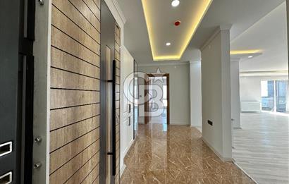 KAŞÜSTÜ ŞEHRİNAZ EVLERİ'NDE DENİZ MANZARALI KİRALIK DAİRE