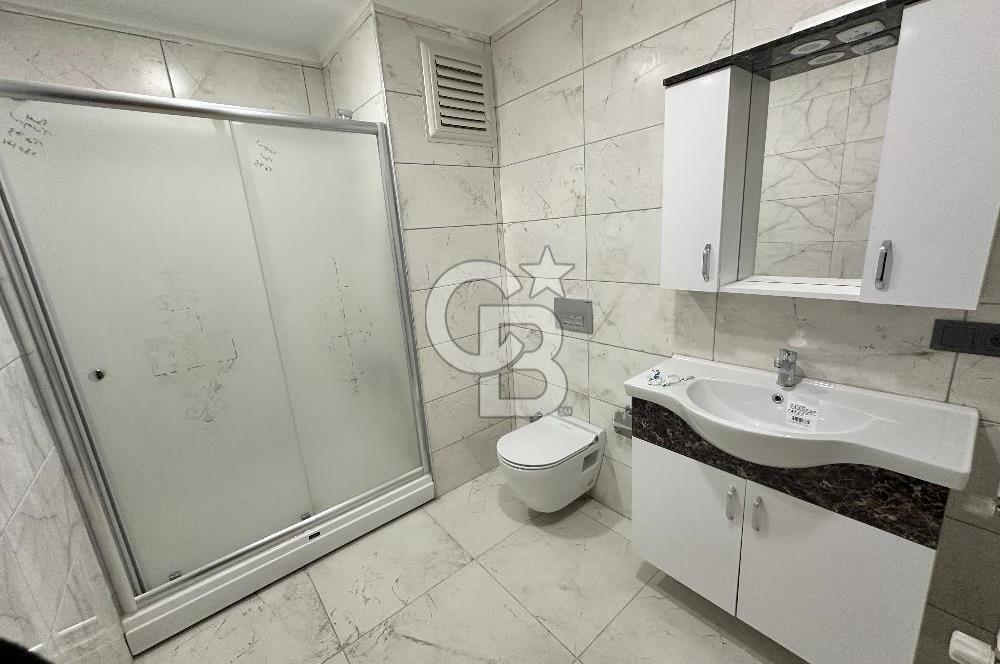 KAŞÜSTÜ ŞEHRİNAZ EVLERİ'NDE DENİZ MANZARALI KİRALIK DAİRE