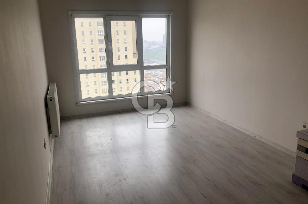STAR TOWERS SİTESİNDE 23. KAT MANZARALI 2+1 KİRALIK DAİRE