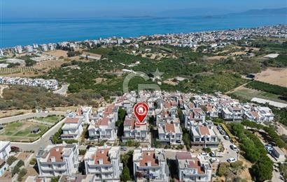 Güzelbahçe/Özzümrüt Sitesi Masrafsız Satılık Villa