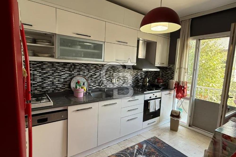 Güzelbahçe/Özzümrüt Sitesi Masrafsız Satılık Villa