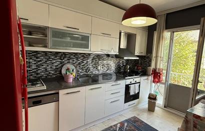 Güzelbahçe/Özzümrüt Sitesi Masrafsız Satılık Villa