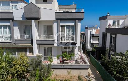 Güzelbahçe/Özzümrüt Sitesi Masrafsız Satılık Villa