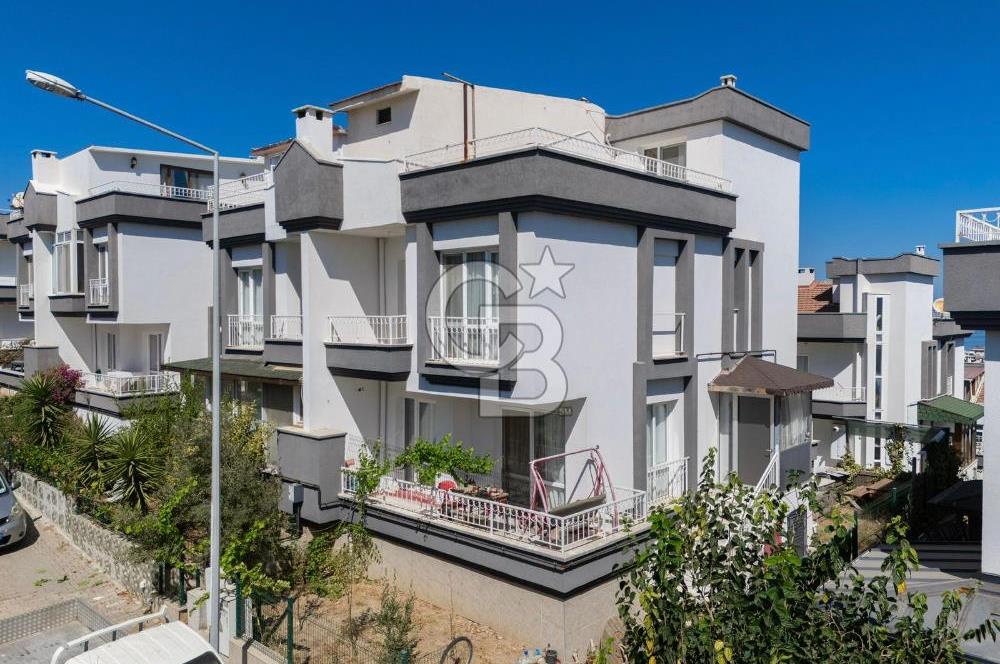 Güzelbahçe/Özzümrüt Sitesi Masrafsız Satılık Villa