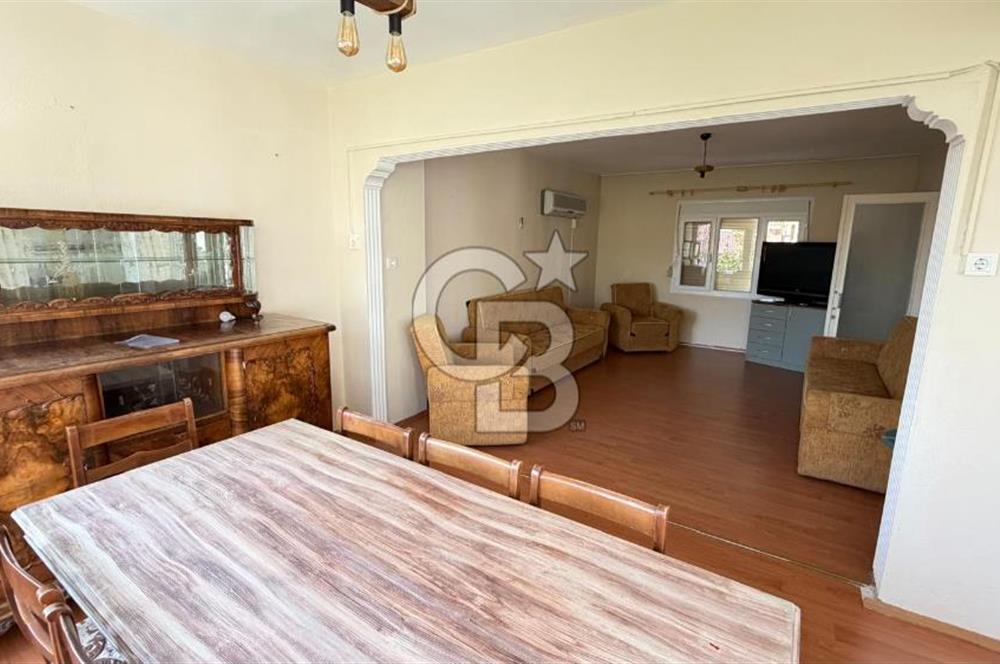 Karaburun Mordoğan'da Denize Yürüme Mesafesinde Müstakil Ev