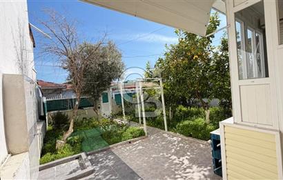 Karaburun Mordoğan'da Denize Yürüme Mesafesinde Müstakil Ev